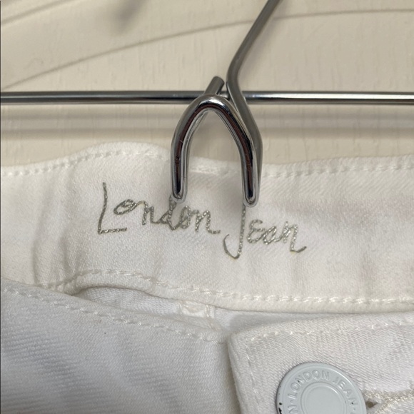London Jean Women's White Jeans Size 4 - Picture 3 of 9